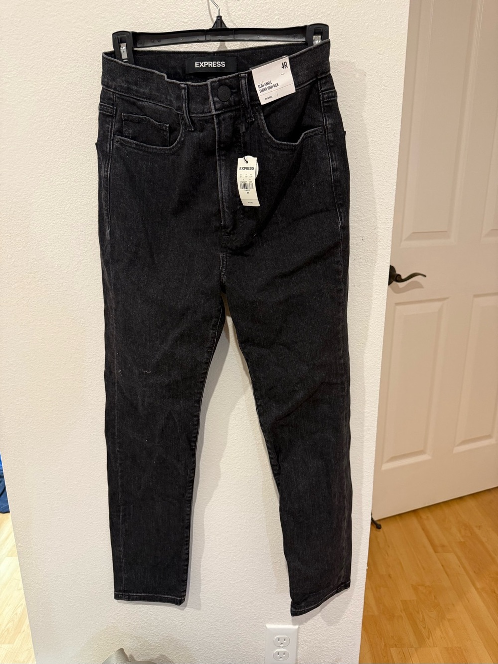 Express Slim Ankle Super High Rise Jeans